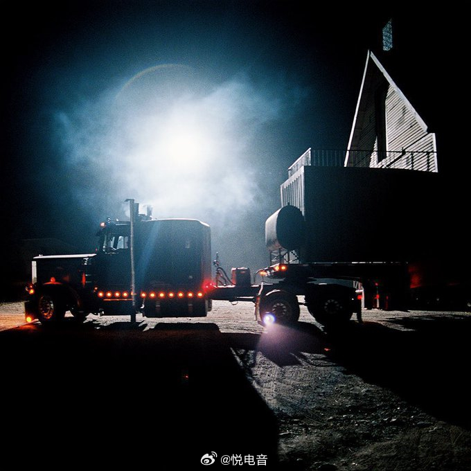 JENNIE 【JENNIE合作曲《Dracula》Remix版在Spotify