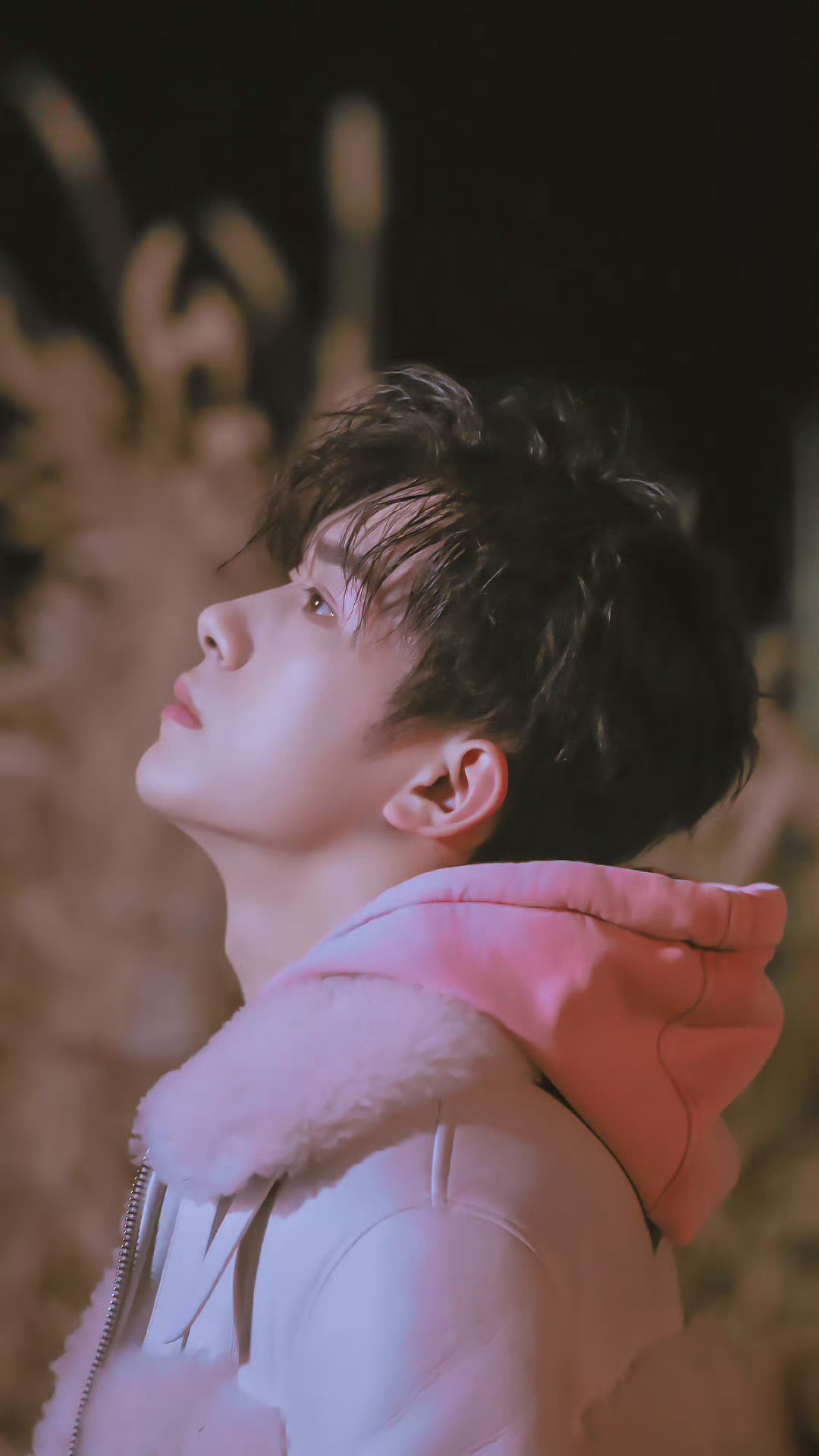 像在梦里 好漂亮哦易烊千玺积家全球代言人易烊千玺电影蛮荒禁地