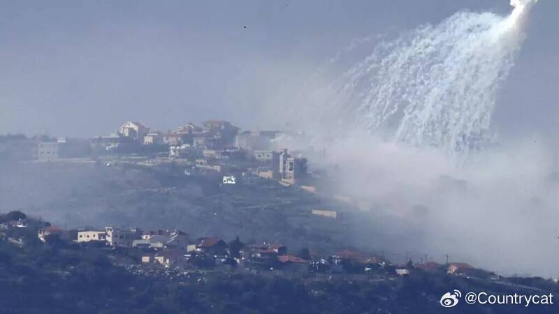 以军被指在黎南住宅区上空使用白磷弹 引发合法性质疑海外新鲜事以美袭击伊朗中东现场