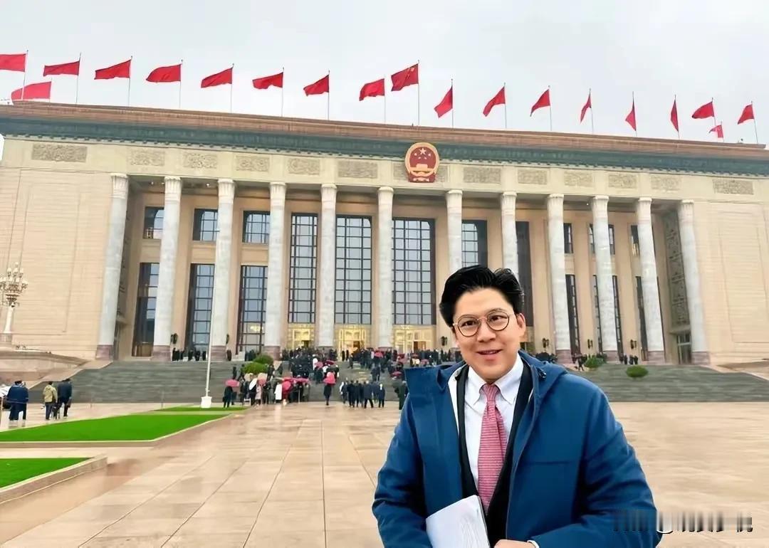 两会即将结束，这些委员的提议值得点赞，
1.庹庆民：建议6岁以下、75岁以上公民