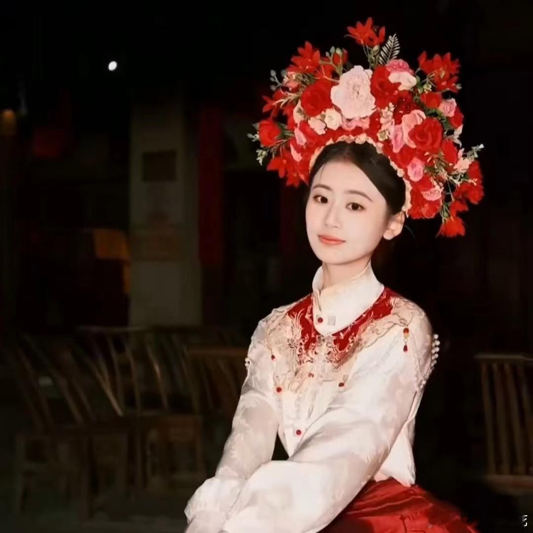 菜菜，不愧是县一中火箭班Top2，天天扛着牌坊不带货，结果一出手就带了hard模