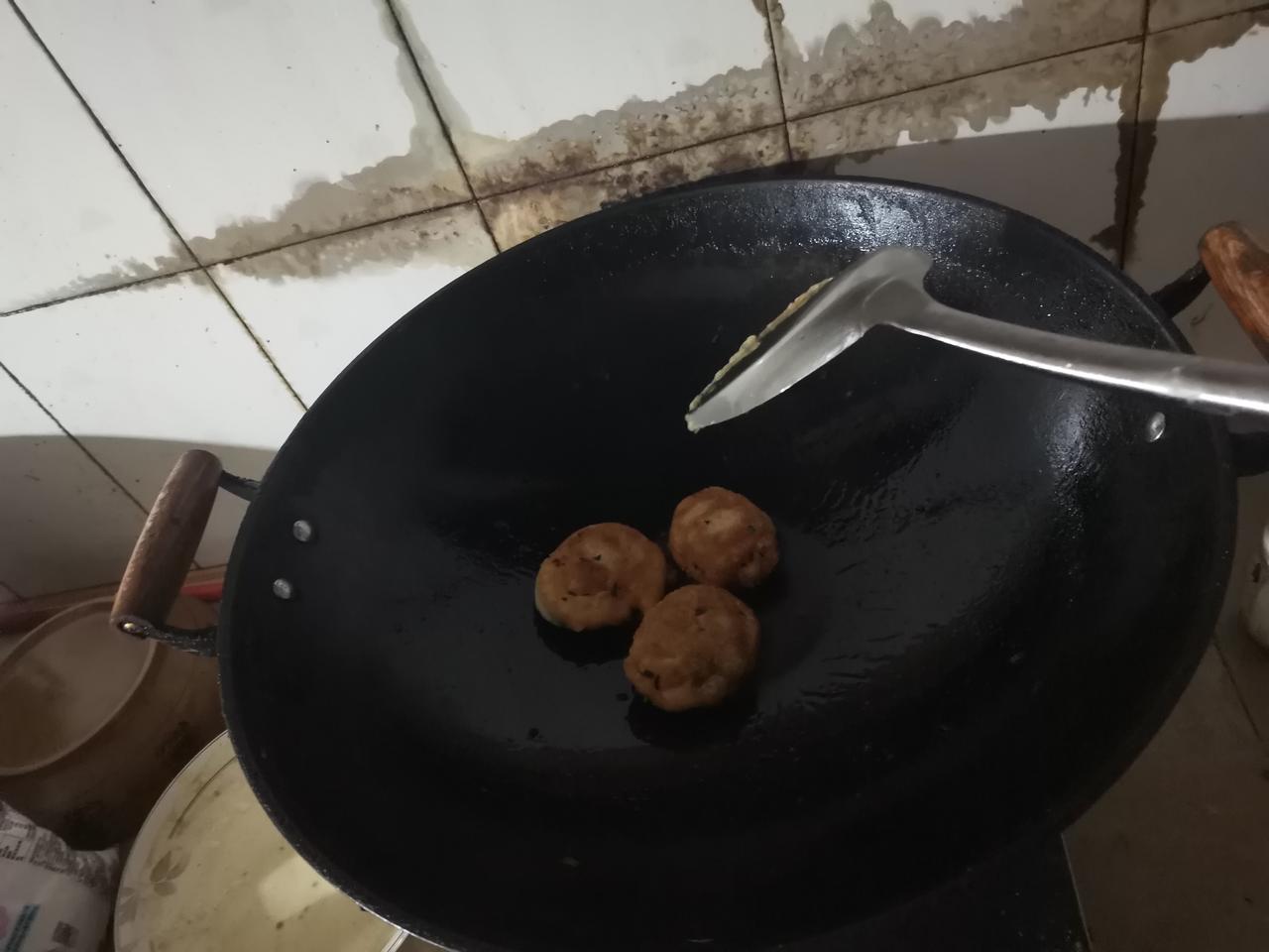 最近网上总刷到这个问题，说实话，看得人心里直痒痒。十万块，不是个小数目，差不多是