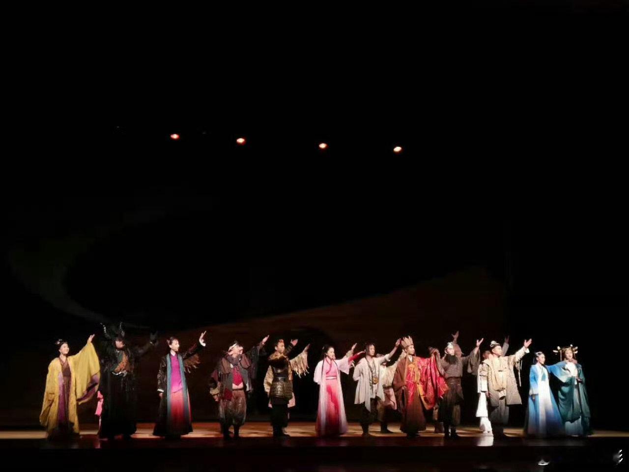 董璇老公和前男友曾演过一部话剧董璇前任和现任演过同一个角色董璇的缘分太巧！和张维