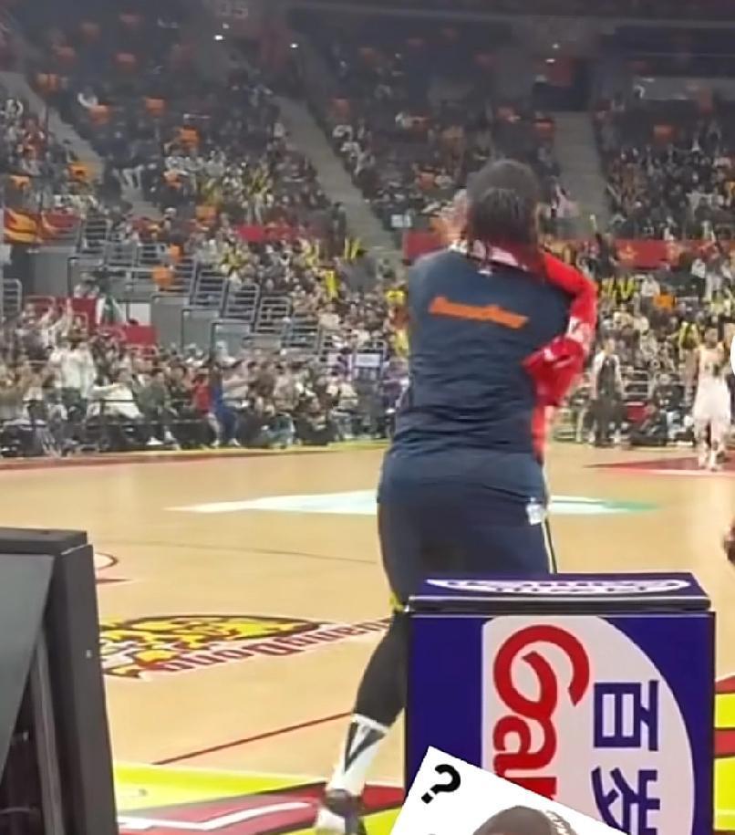 萨林杰成为“新舞王”，徐昕回东莞当“反骨仔”，球迷怕他和郭艾伦联手吗？


今天