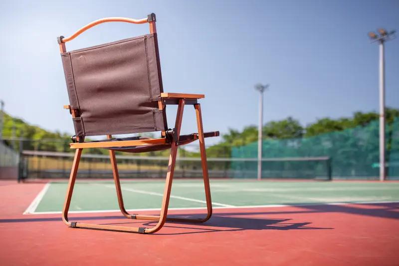 2025年，是值得用照片珍藏的一年。打开人民日报微博转存的2025全年月历壁纸，