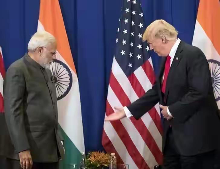 特朗普被印度耍了？沉默数小时后，俄罗斯终于出面，开口就是王炸