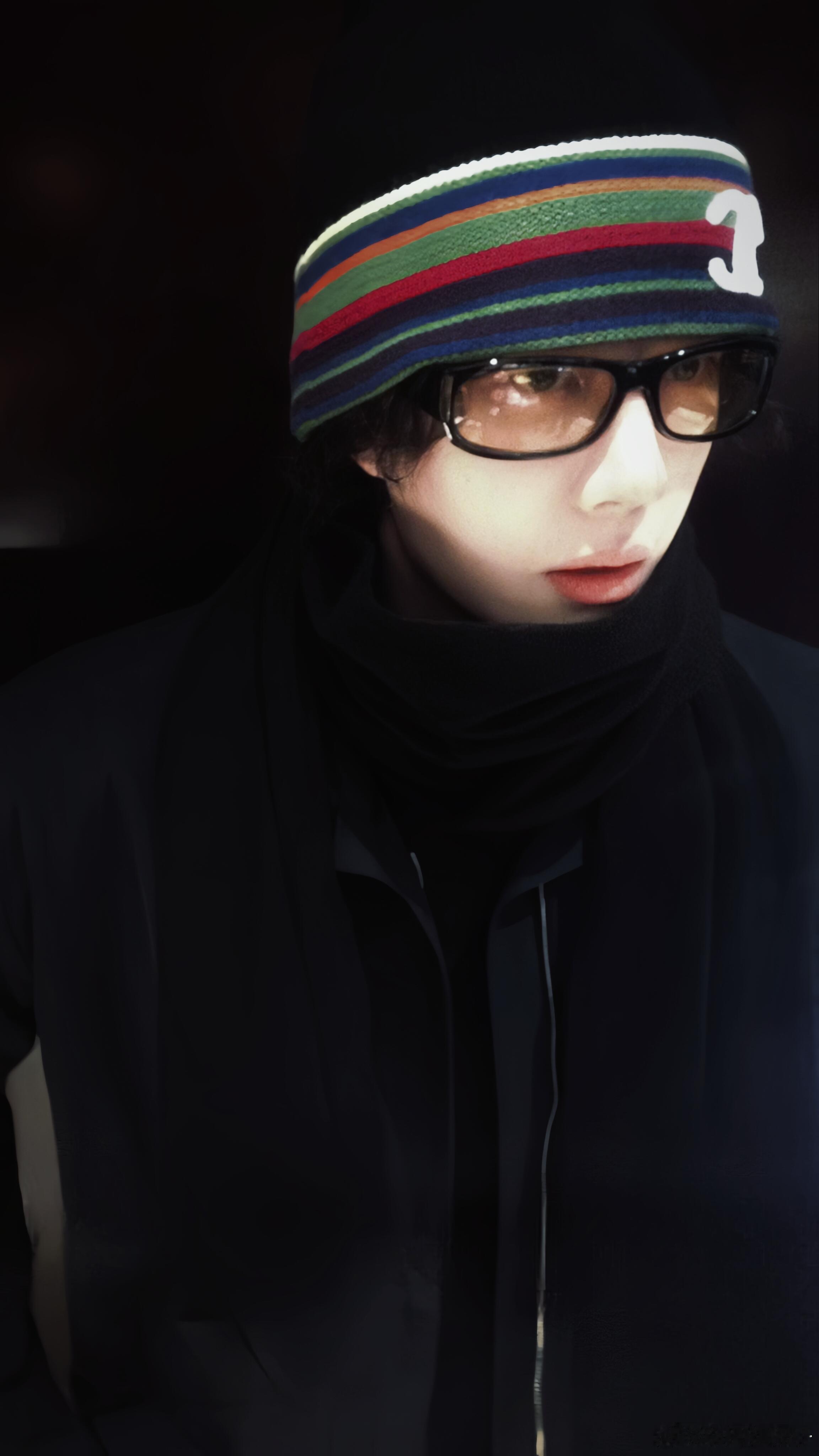 王一博王一博壁纸 分享一波王一博的壁纸～给爱博们来点壁纸，一天一张，每天都不重样