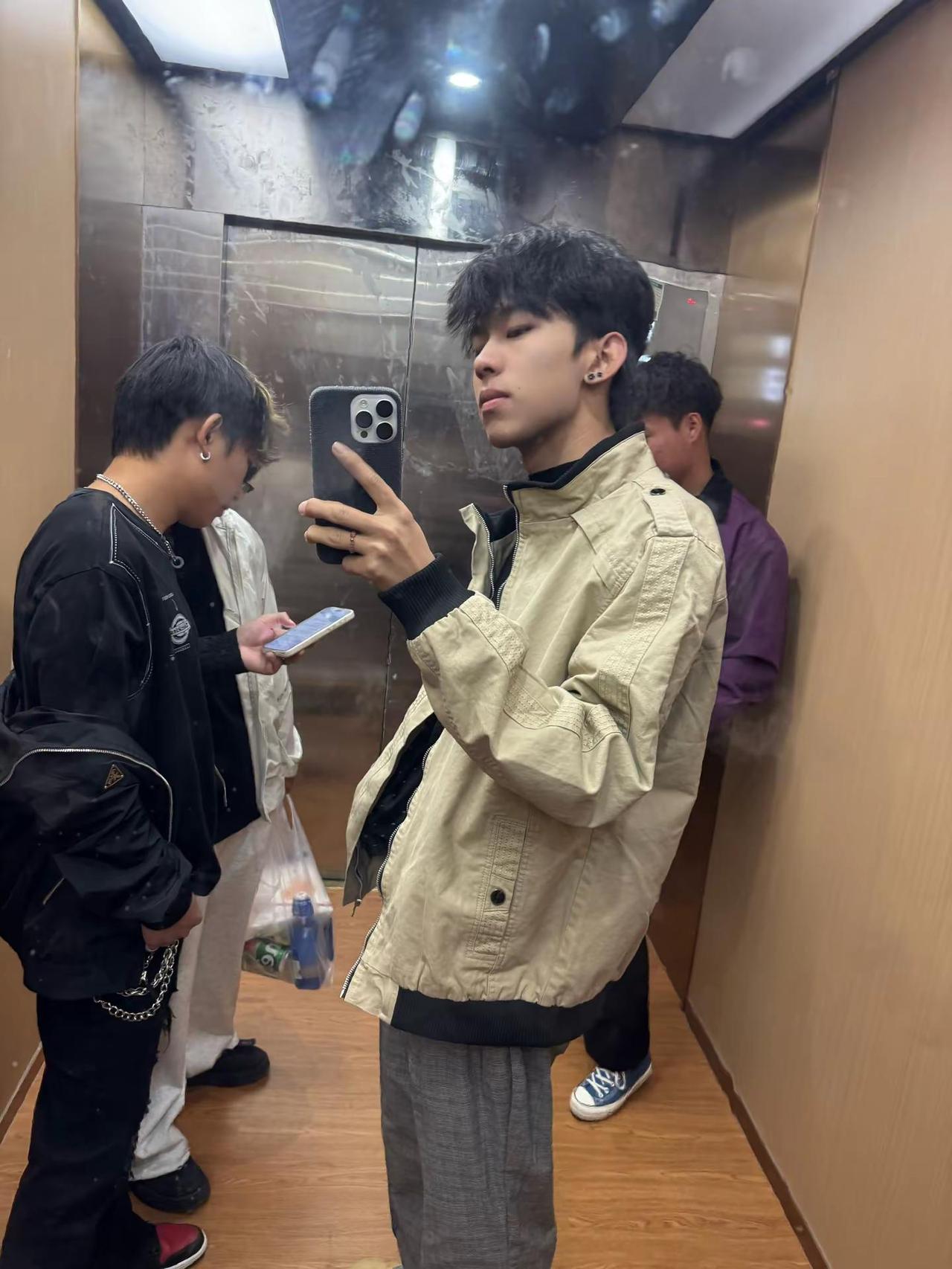 我知这世界如露水般短暂  然而然而