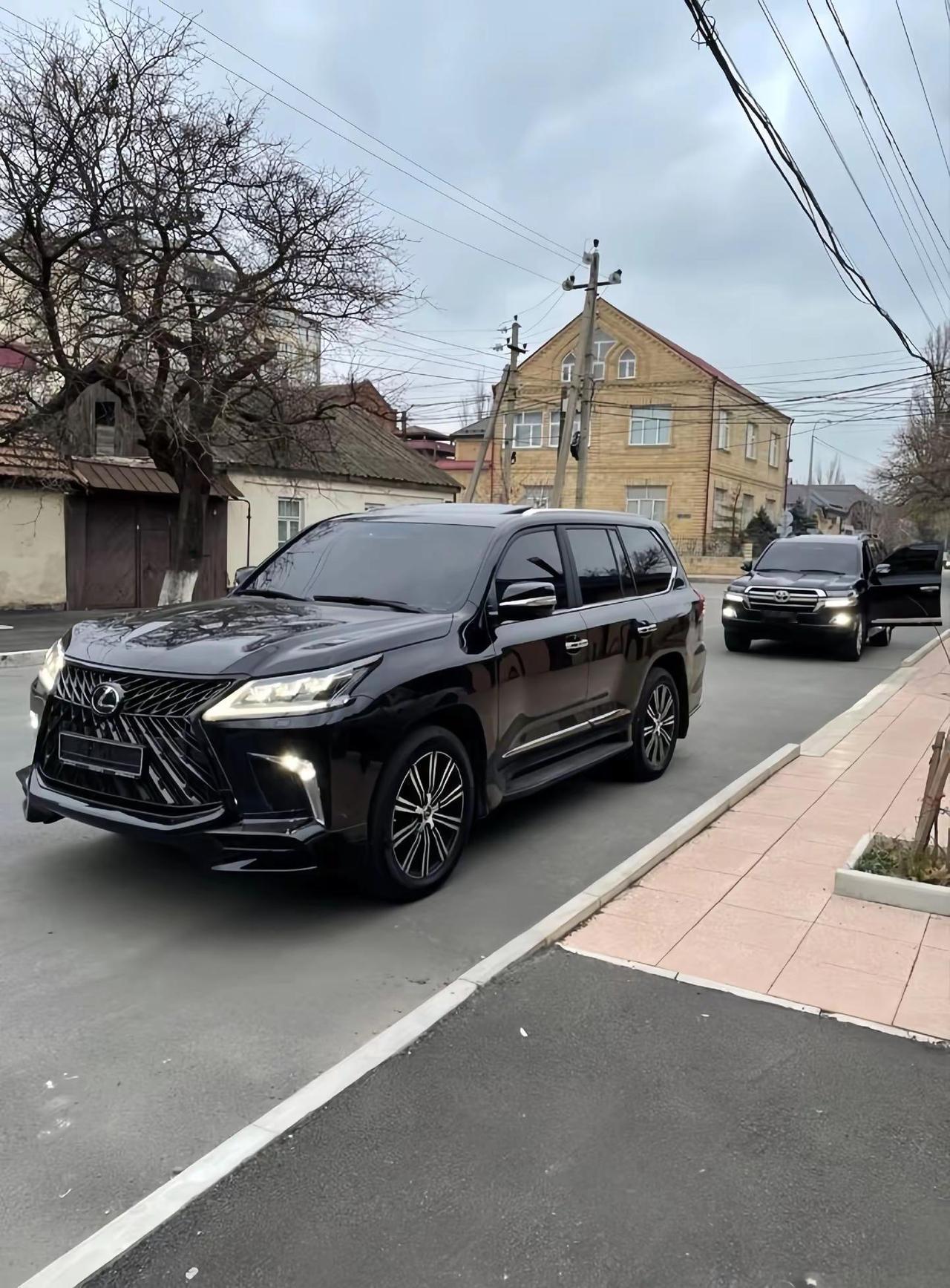 人生之修行在于淡定 用一颗不平的心看待人和事 作践了自己 辜负了时间