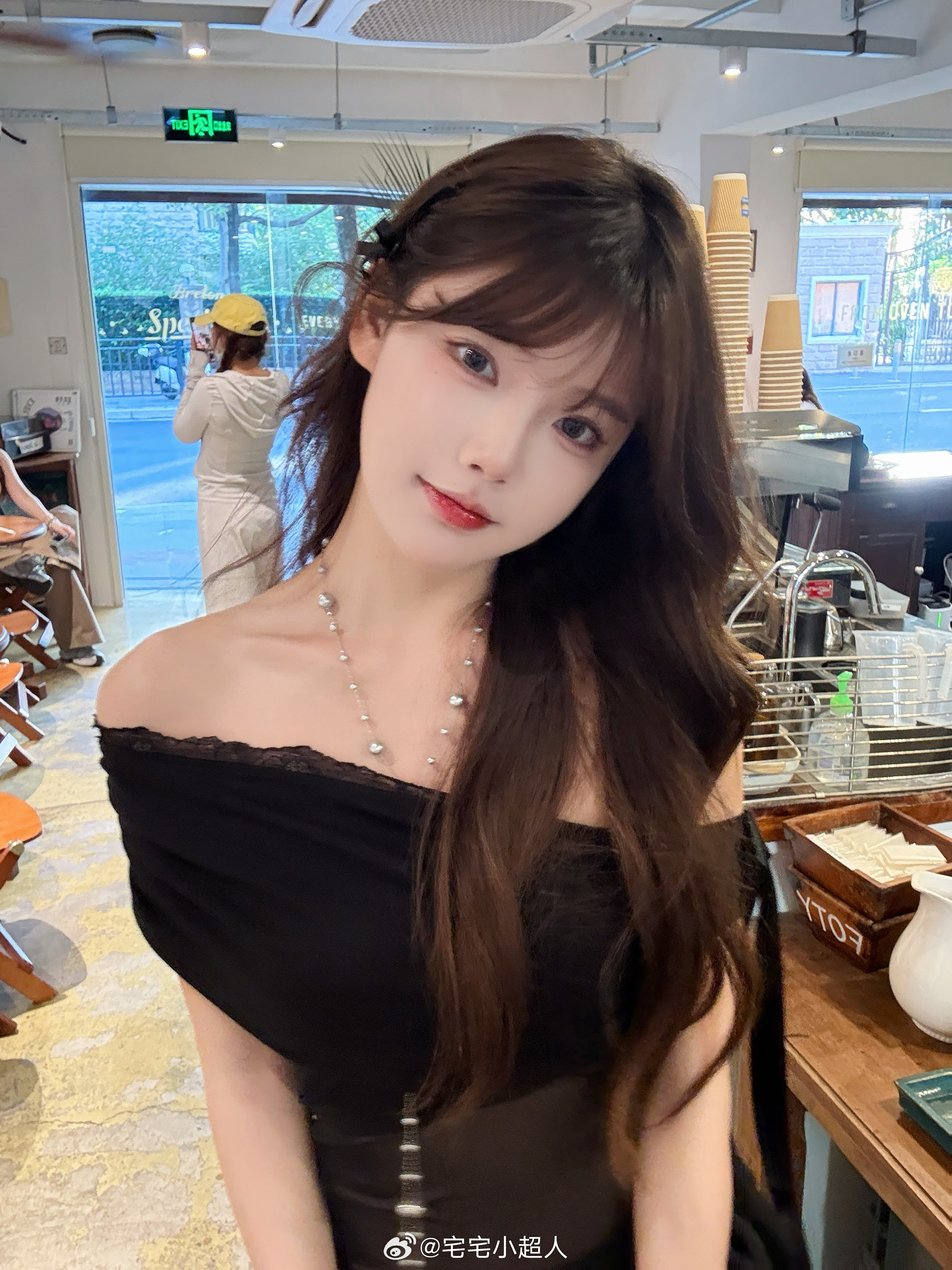 🖤🤍🐻 