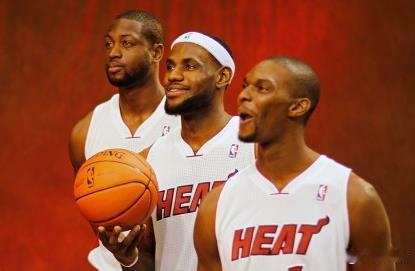 【热火超湖人成最受欢迎NBA球队】6月7日，根据《ESPN》的一份民意调查结果显