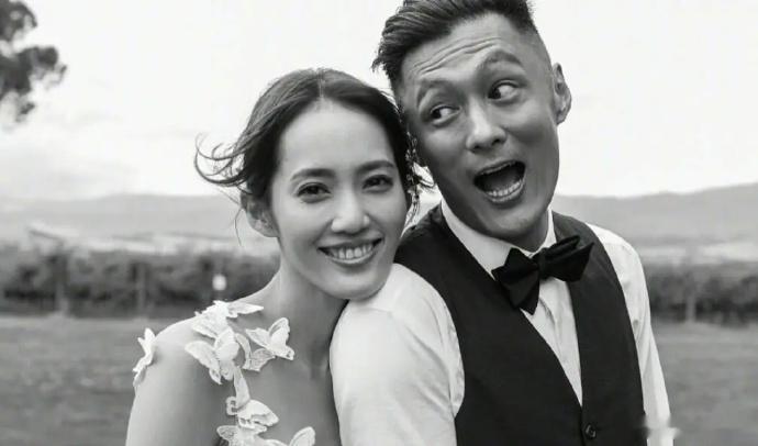 王棠云曾说想和余文乐谈恋爱到老余文乐王棠云曾多次秀恩爱 王棠云曾在520时深情告