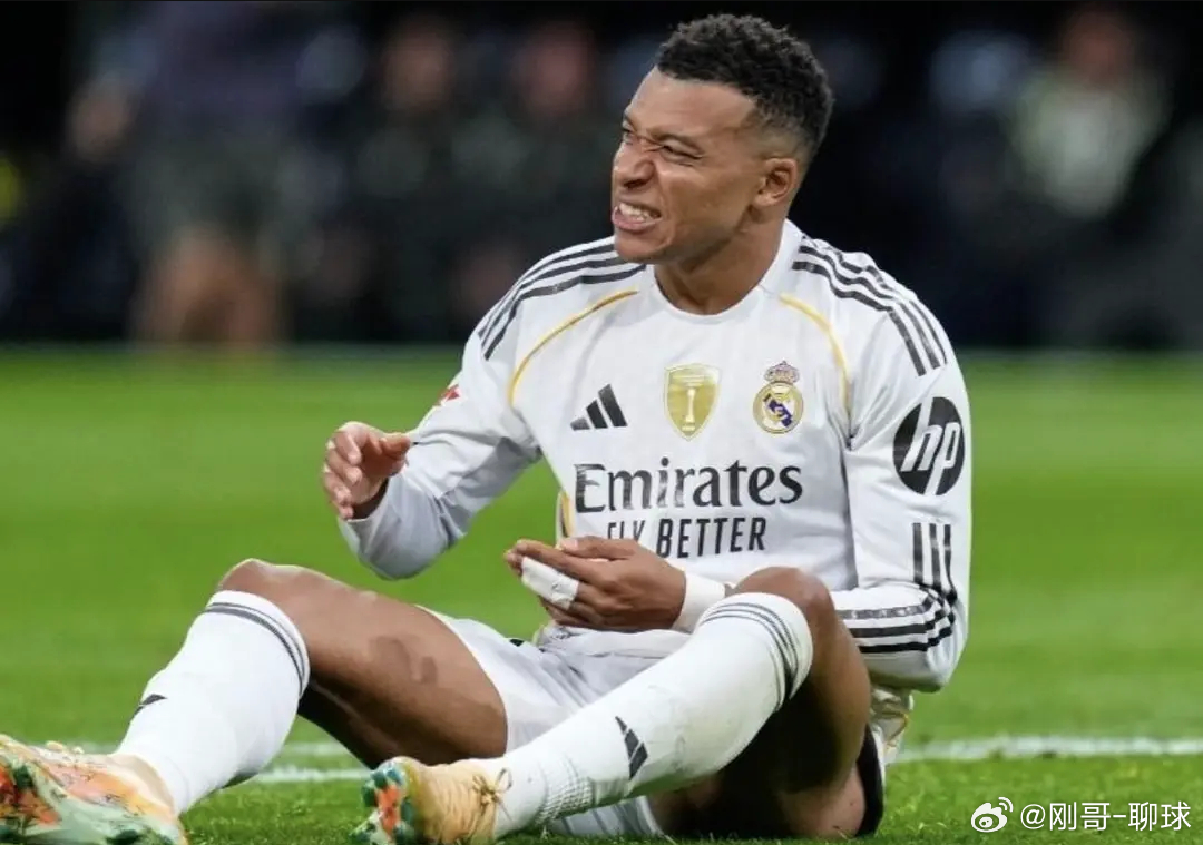 这也能闹乌龙？！姆巴佩改口为皇马队医发声 否认误诊并自担责任姆巴佩为皇马队医澄清