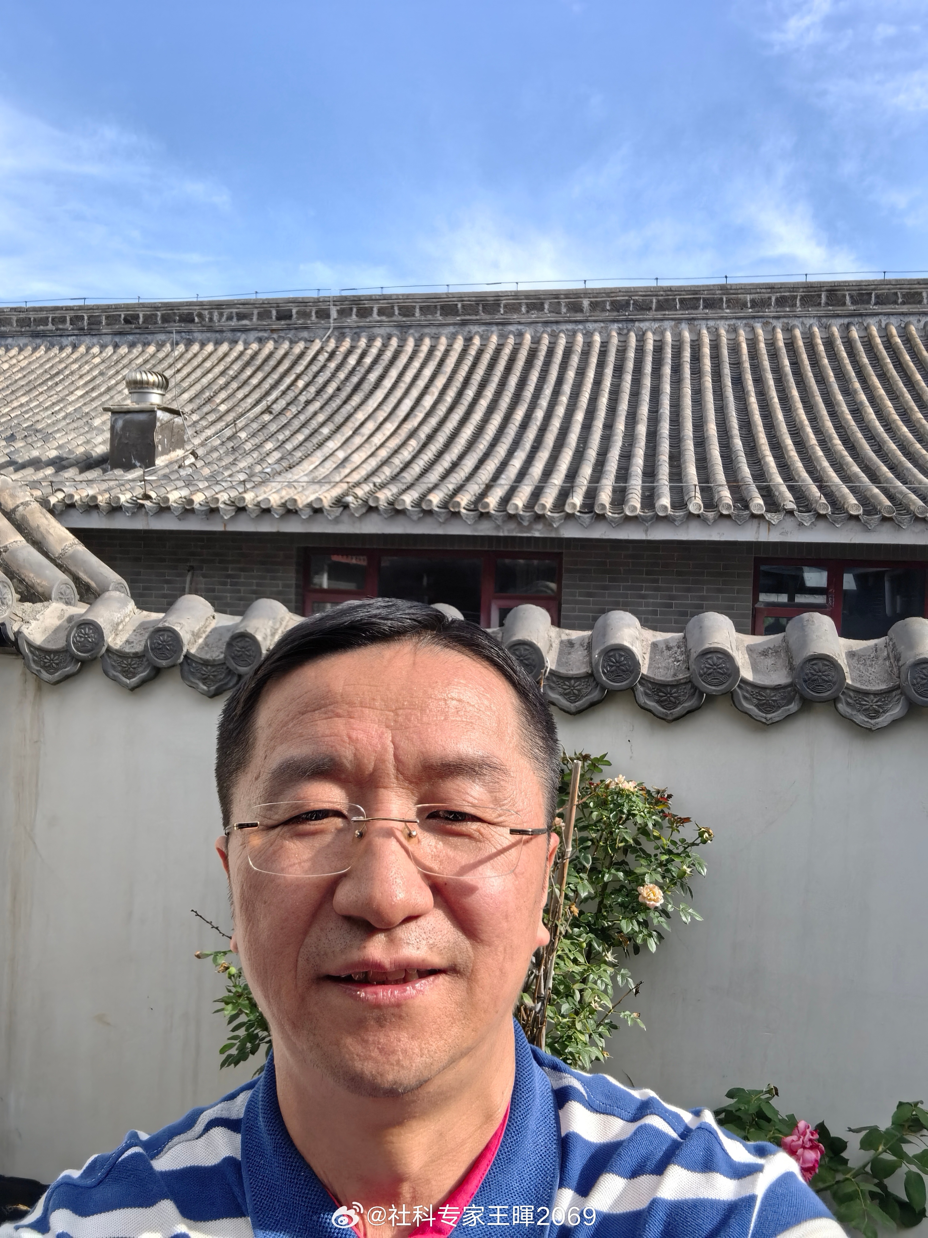 生命的营养是开心，精神的补品是快乐，最好的日子是平安，最大的财富是健康！愿我们天