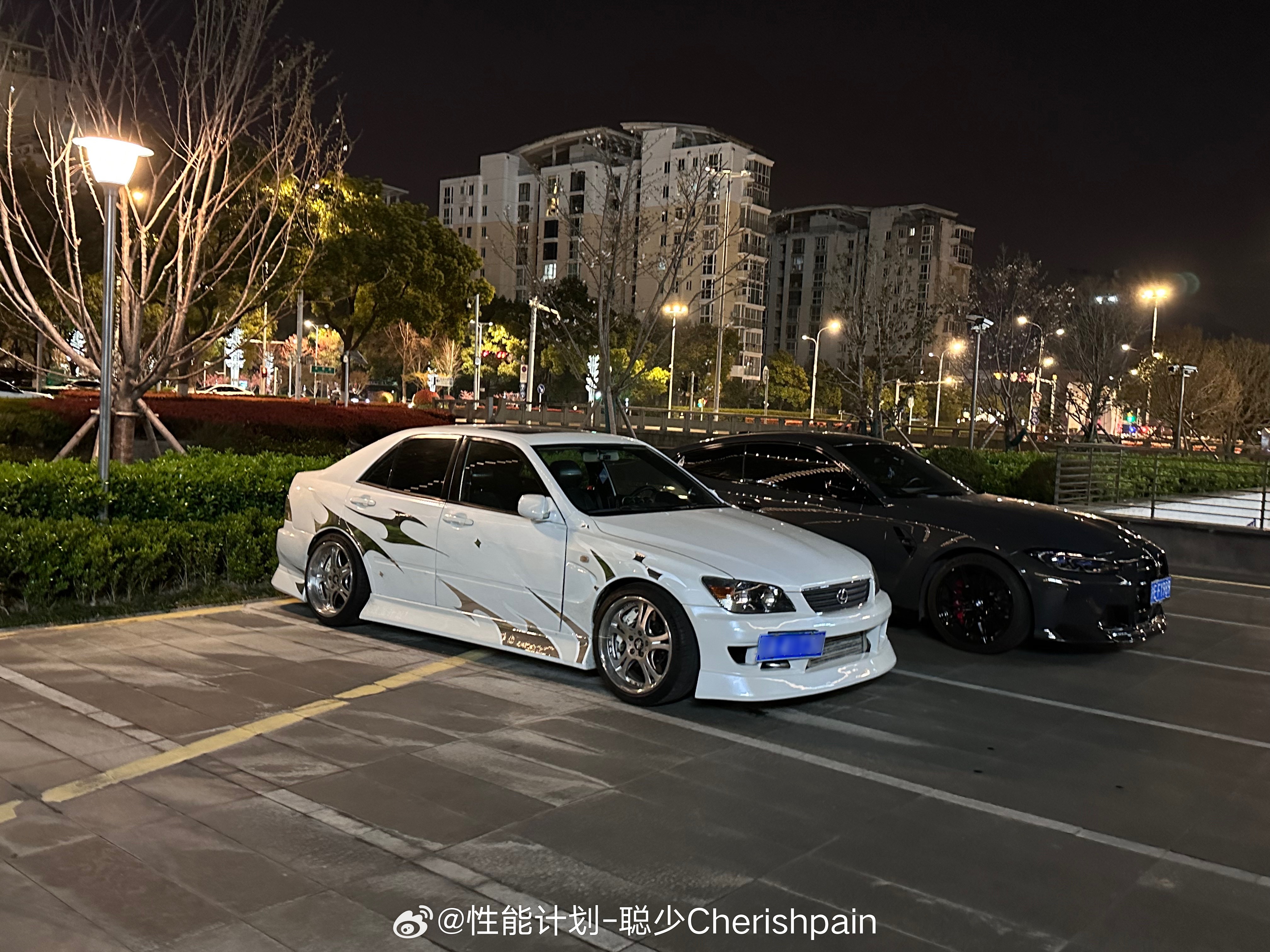 到苏州了，明天就是一年一度的改装车过年！苏州GT SHOW，看着路上满街改装车，