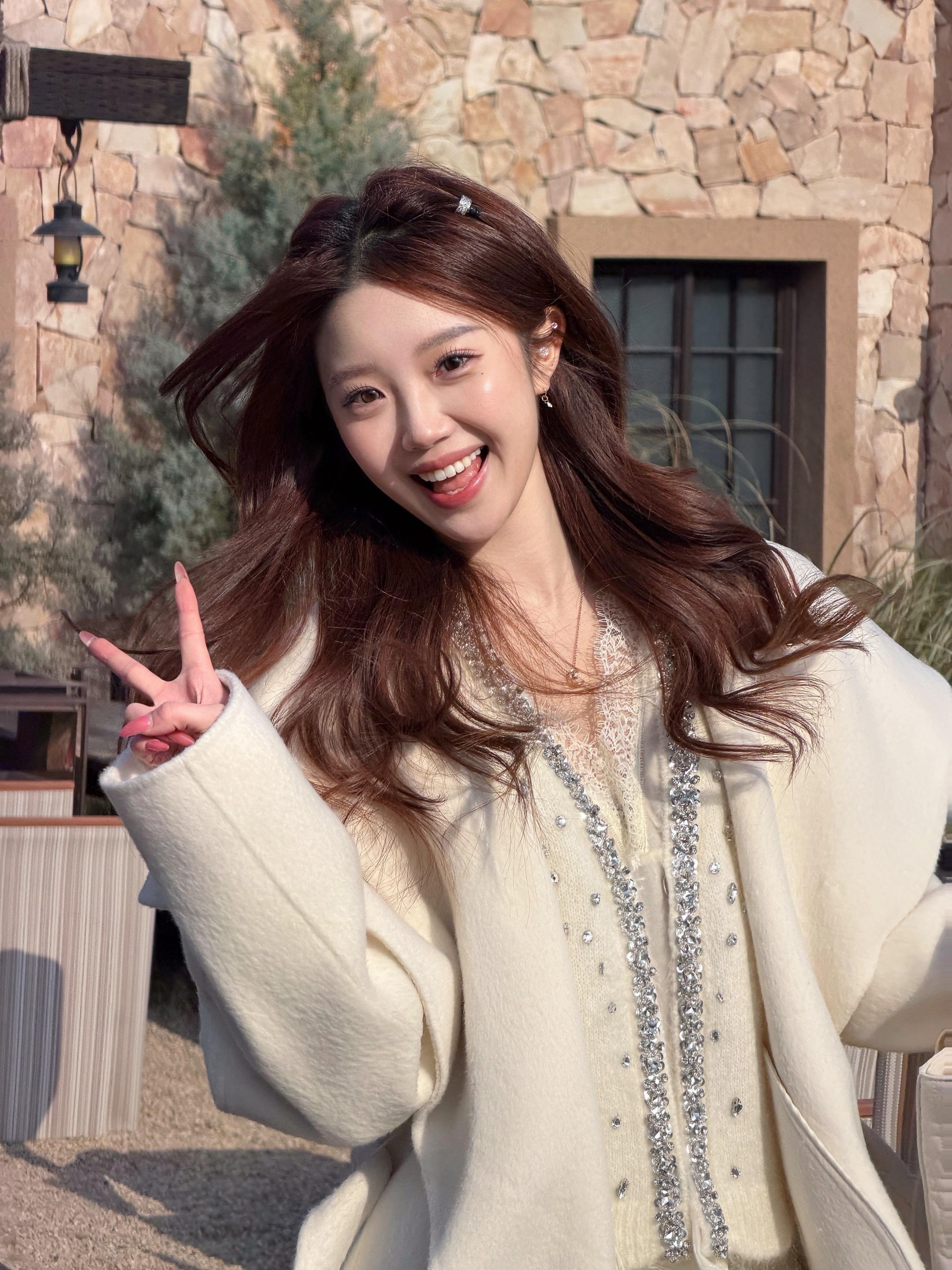 或许是离别太久 已经不适合重逢了