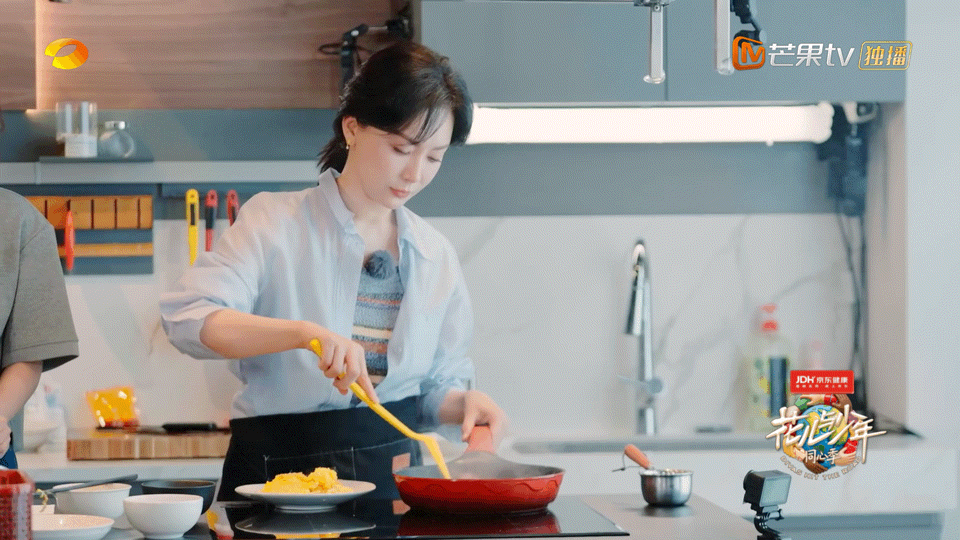 陈数骨子里的责任感 花儿与少年 《花儿与少年》的陈数太靠谱！费用出问题，她主动沟