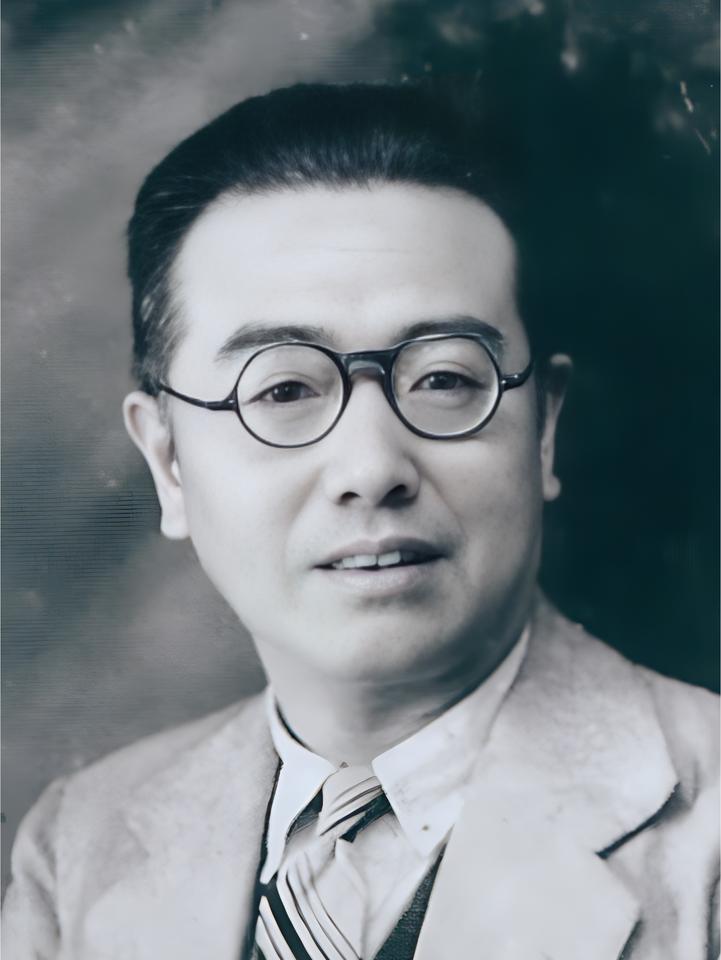 1966年，大庆油田发现者谢家荣吞下一整瓶安眠药，在睡梦中离世，第二天，妻子吴镜