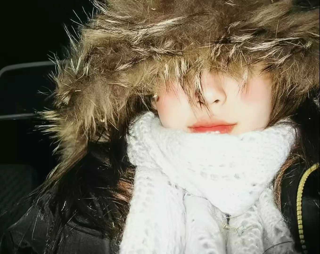 angelababy angelababy 你是诗中玫瑰 亲吻日落，折枝月染诗意