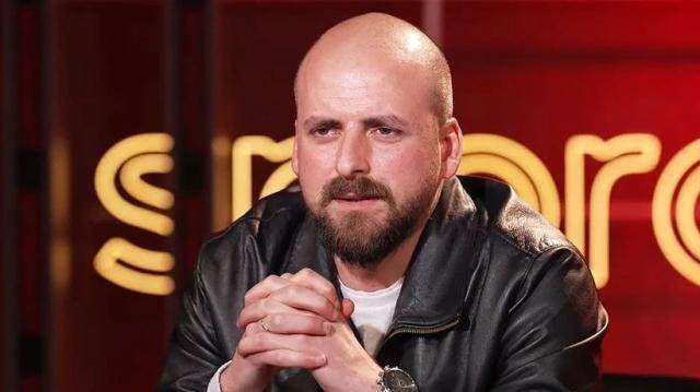 编传闻有罪！记者爆“穆西亚拉转会加拉塔萨雷”被捕“吹牛不用上税”？眼前已经有了一