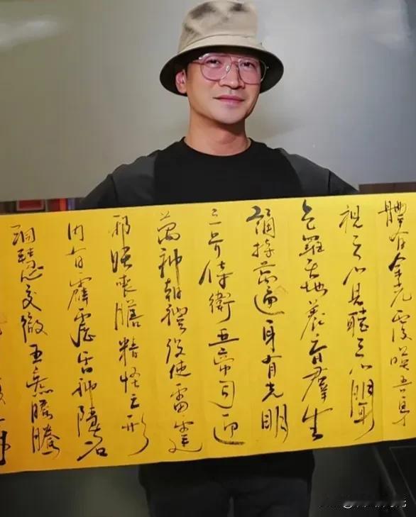 何晟铭道出了他不想拍戏的原因，网友:这是又一个陈德容。

内娱的瓜终于吃到了久未