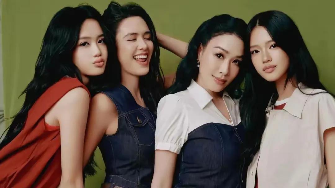钟丽缇和三个女儿同登杂志封面，展现不同风格的美！母女合拍写真 太美啦！