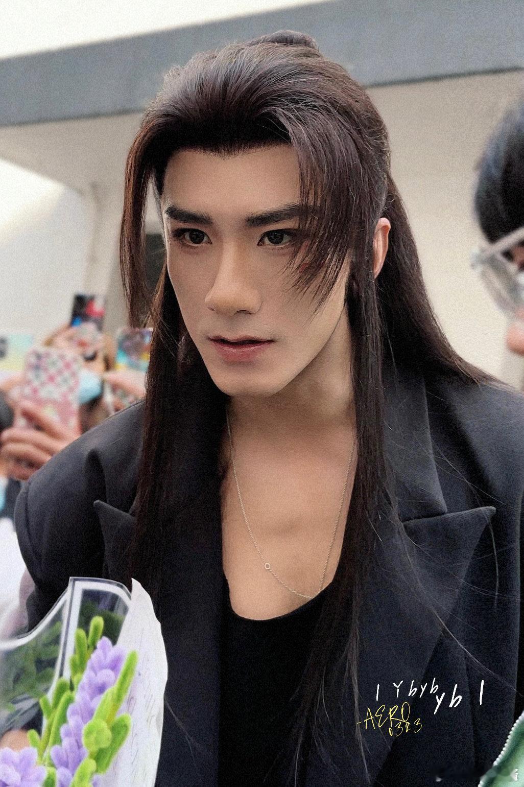 肖顺尧 韩网 肖顺尧的“漫撕男”颜值在韩网获高度认可！《水龙吟》中他的造型与气质