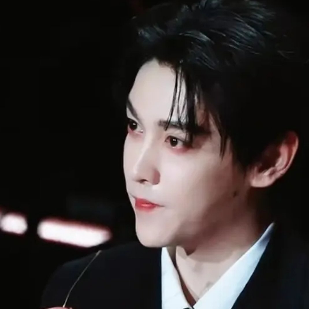 给田雷 郑朋配一起的有没有点公德心了 