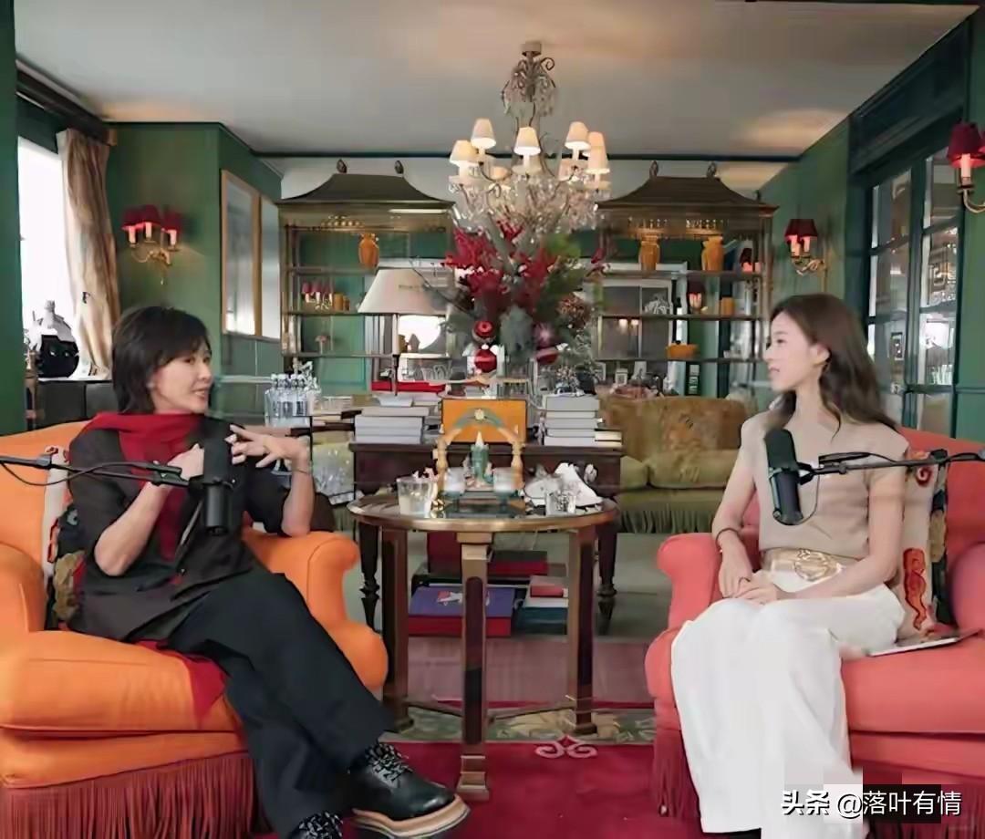 张泽天开启播客活动，本以为是学霸的碰撞，没想到直接翻车！

以往媒体报道的章泽天