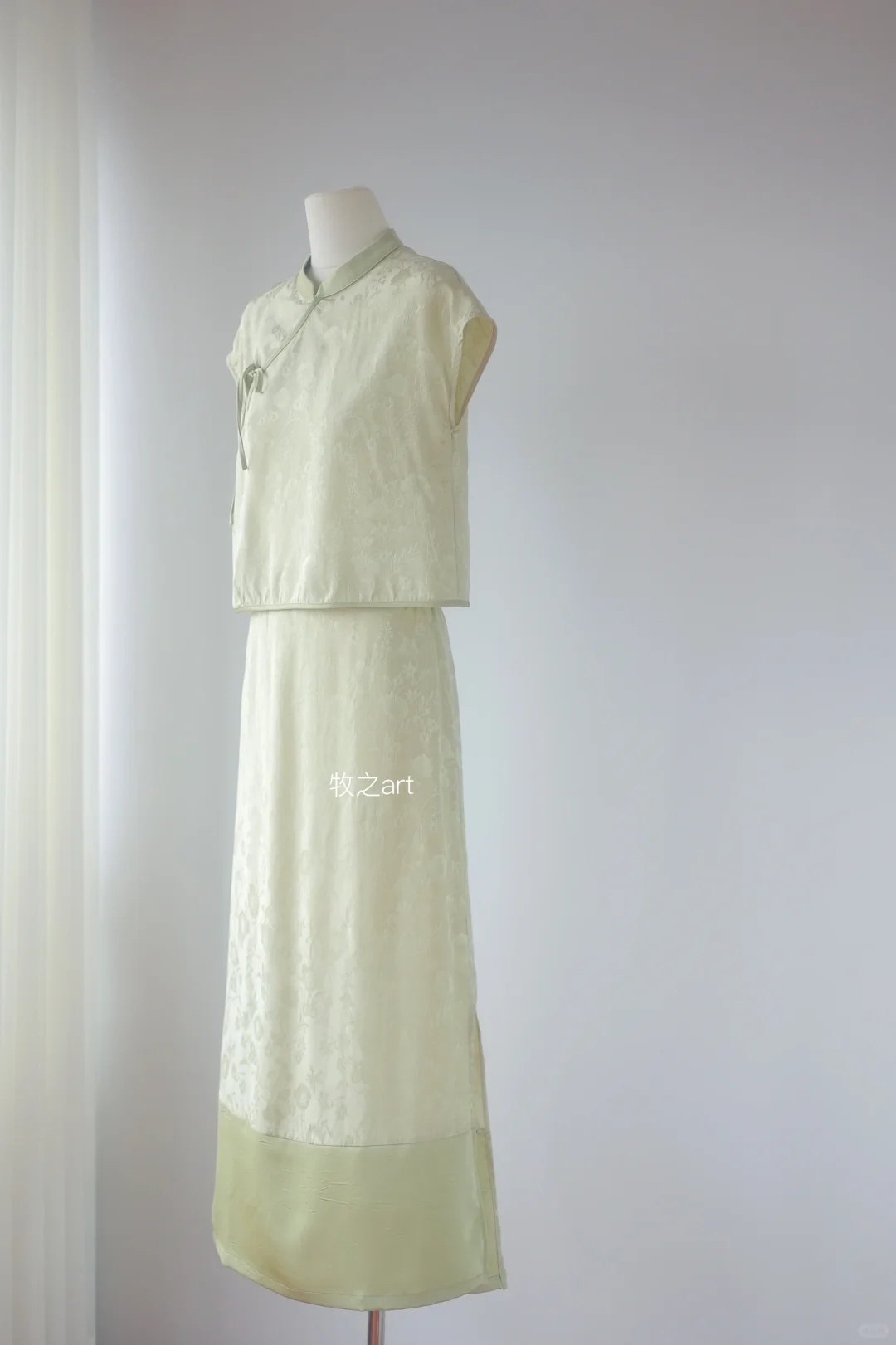 人丝缎面套装｜温柔且优雅