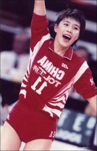 身高1米88，扣球高度3米14，她是排坛公认的"赫本"。汉城奥运会上，这位中国女