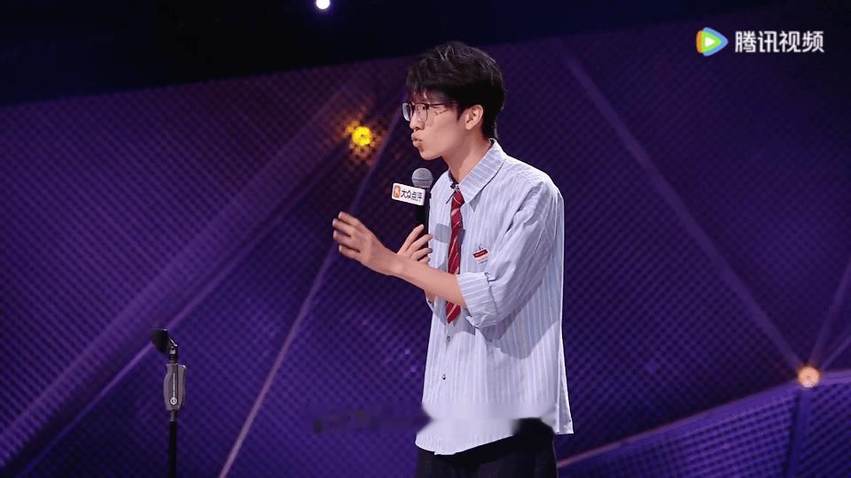 大学生都懂60分的含金量脱口秀和Ta的朋友们 嘴上高喊热爱高数，实际公式题目全分