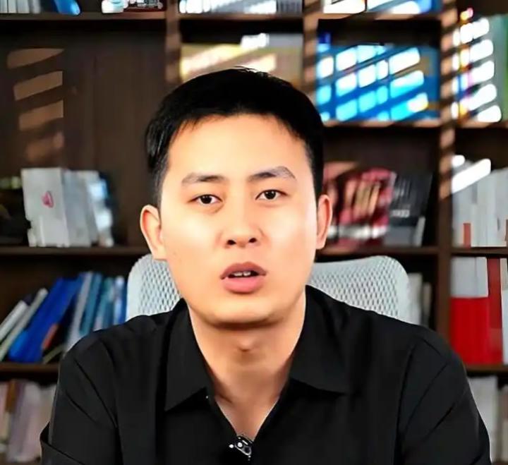 6月15日起，峰学蔚来团队正式从抖音迁移快手

刚看到这个信息，分享给大家。武亮