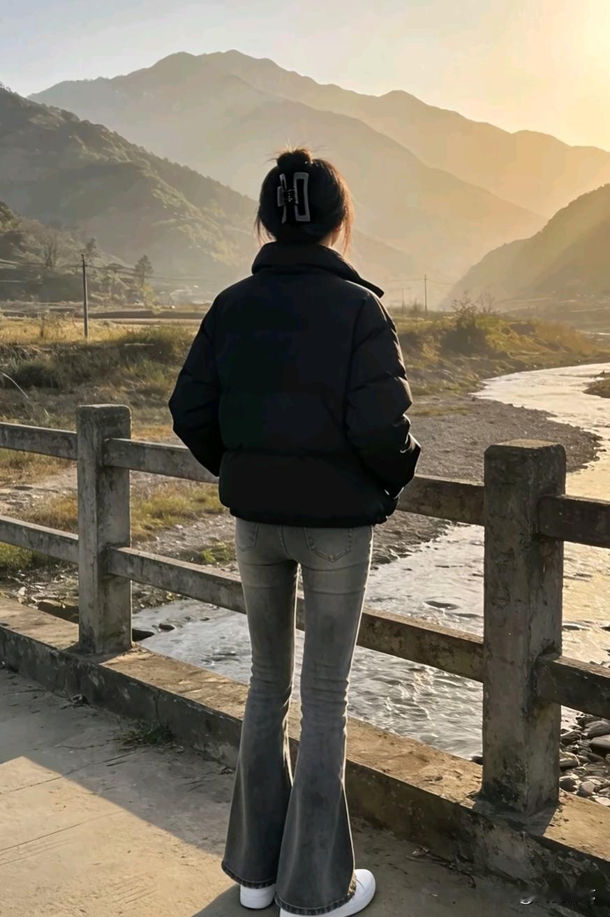 我想要去无人的岛做一颗疯长的野草长在天涯海角请别把我找到我要撒野的奔跑，也要肆意