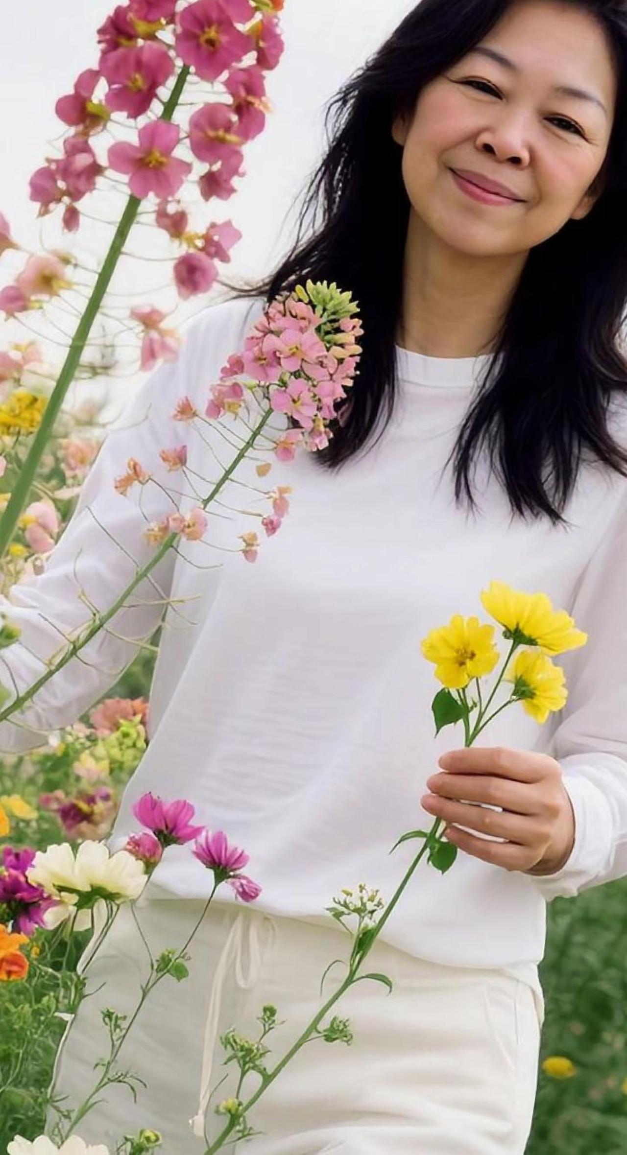 这样的美景让人陶醉。AI田园生活照