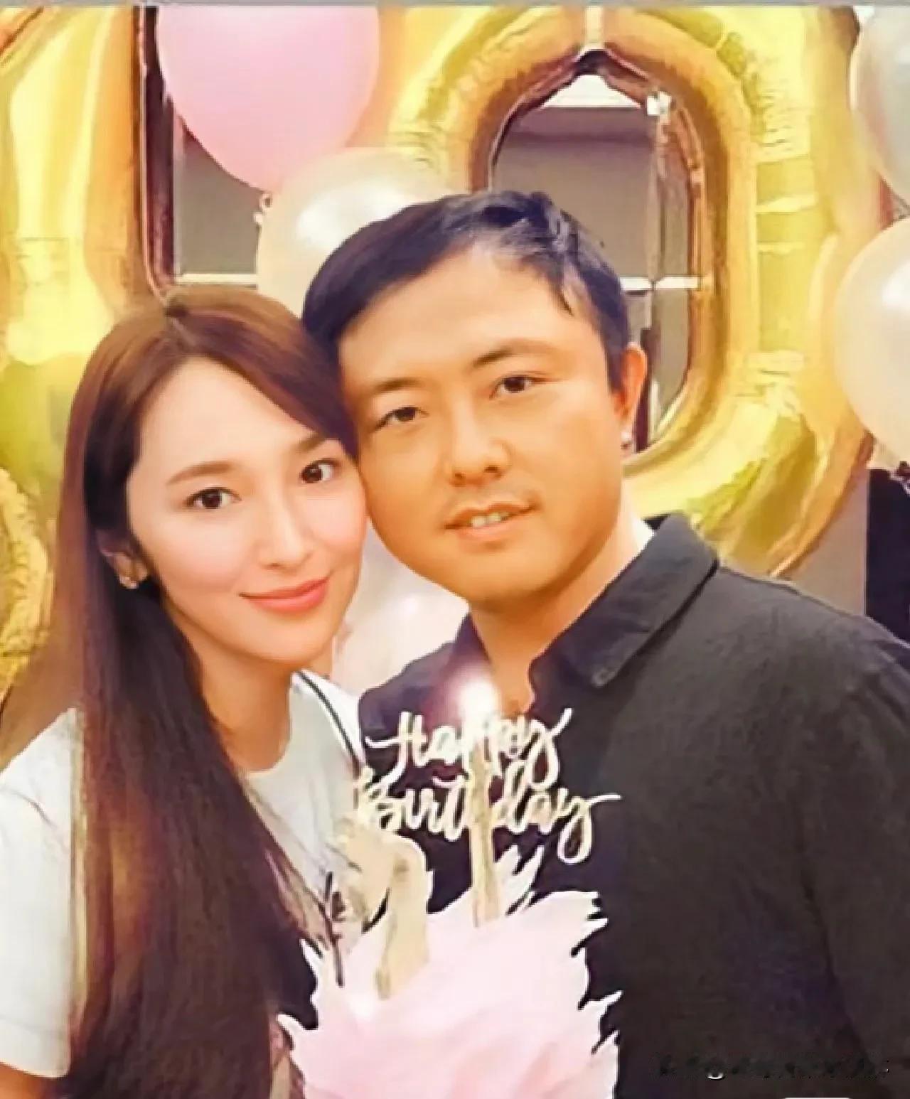 被FBI通缉这种事也太浮夸了吧，感觉是电视剧才会上演的，现实中怎么可能[笑哭]