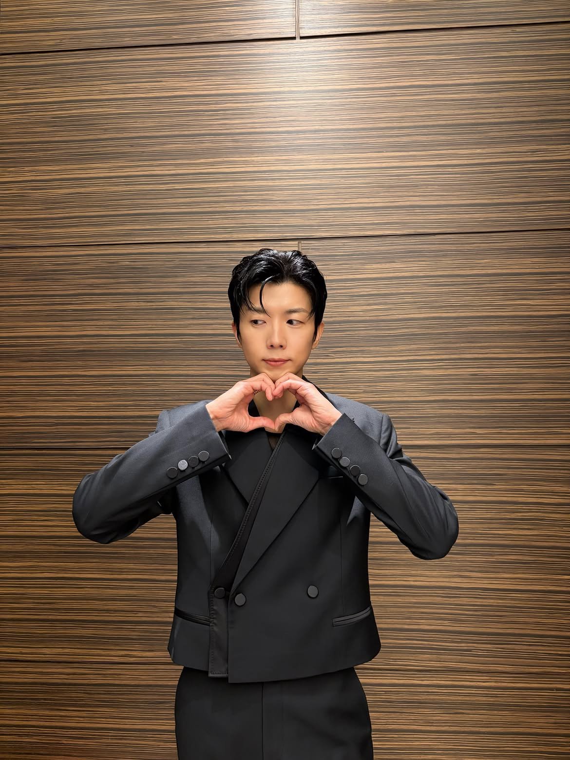 2PM 张祐荣260725jangwooyoung_records 🖤✨️ 