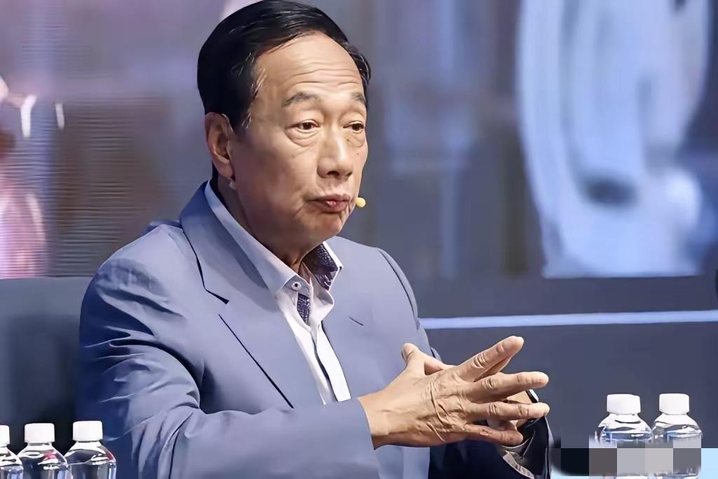 郭台铭直言宁靠大陆，从塑料小作坊到代工之王，这份清醒藏着半生阅历
​​郭台铭最近