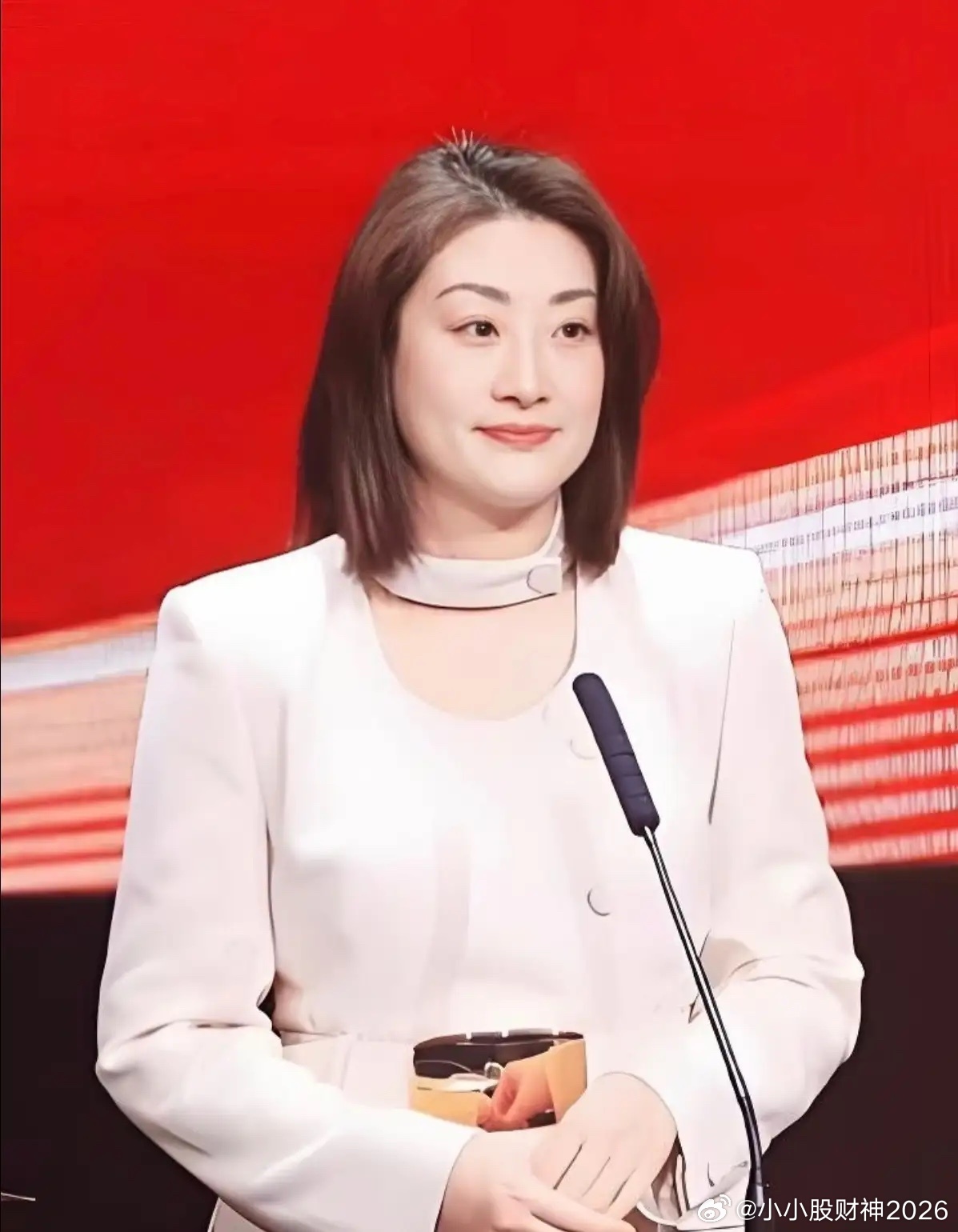 明眼人都看出来了，宗馥莉其实赌的就是一口气！宗庆后2024年离世，生前把持有18