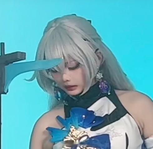 角色性格太沉稳出不来[泪] ​​​