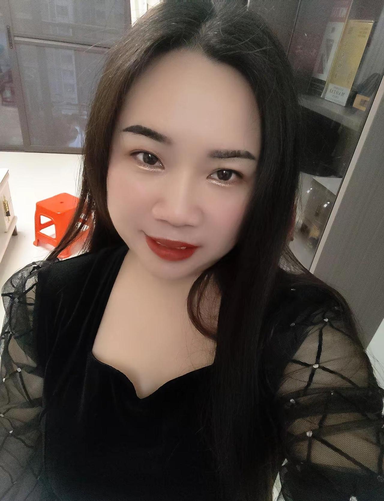 🎅 圣诞节也要精致满分！ 朴智炫穿搭风格