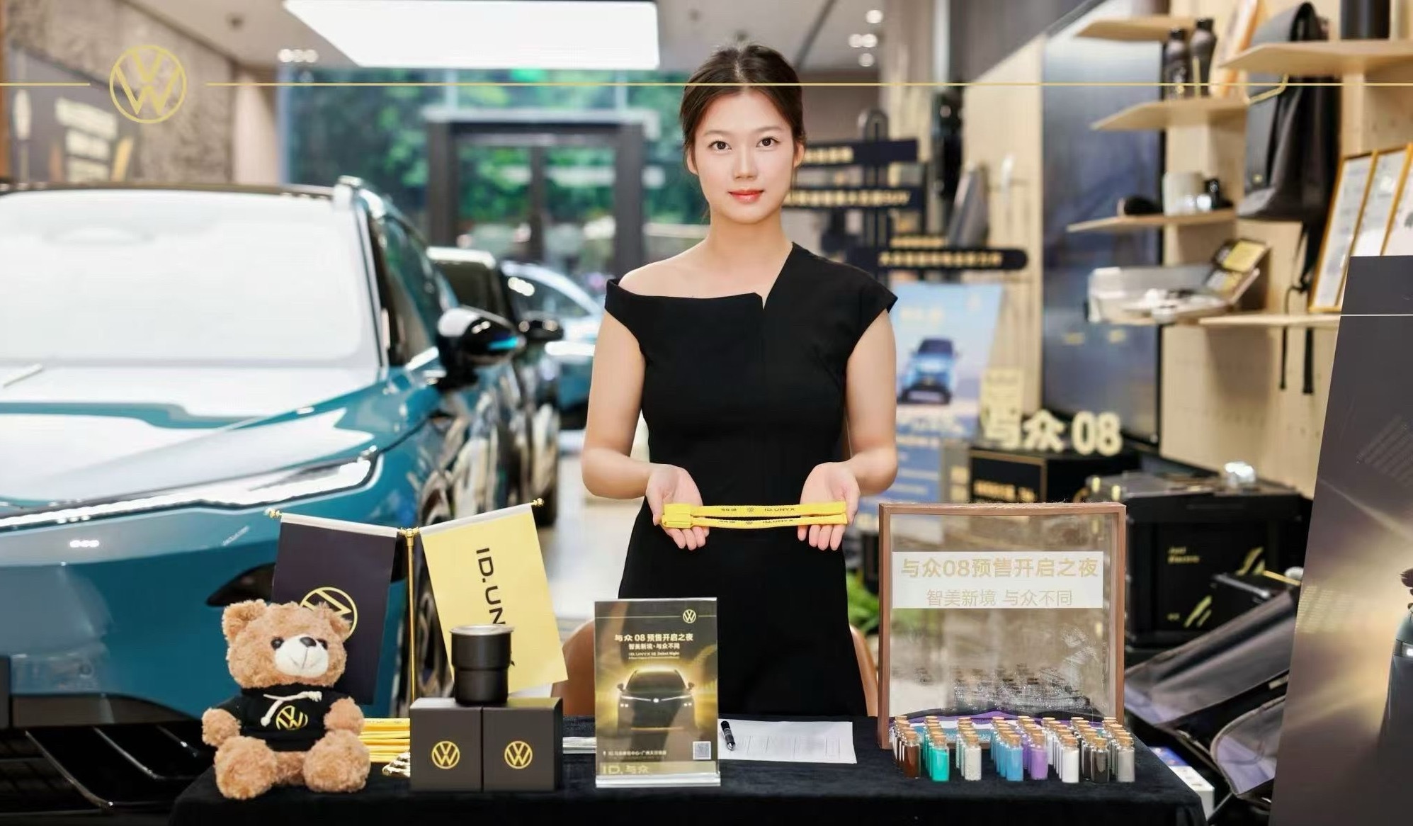 今晚《精收破烂》粉丝见面会，雪晶在等大家签到