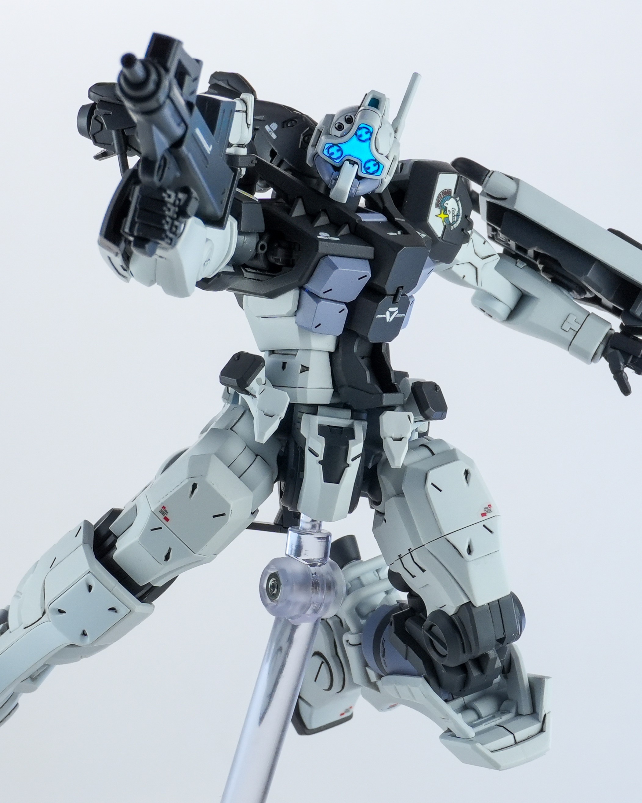 HGGQ格鲁古古白色野狗队式样机（by スパイク）高达模型[超话]高达模型 ​​
