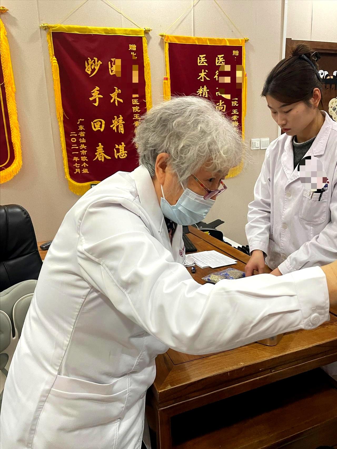 你家孩子写作业是不是也磨蹭拖拉、上课老走神？
先别急着怪他不认真，说白了，问题可