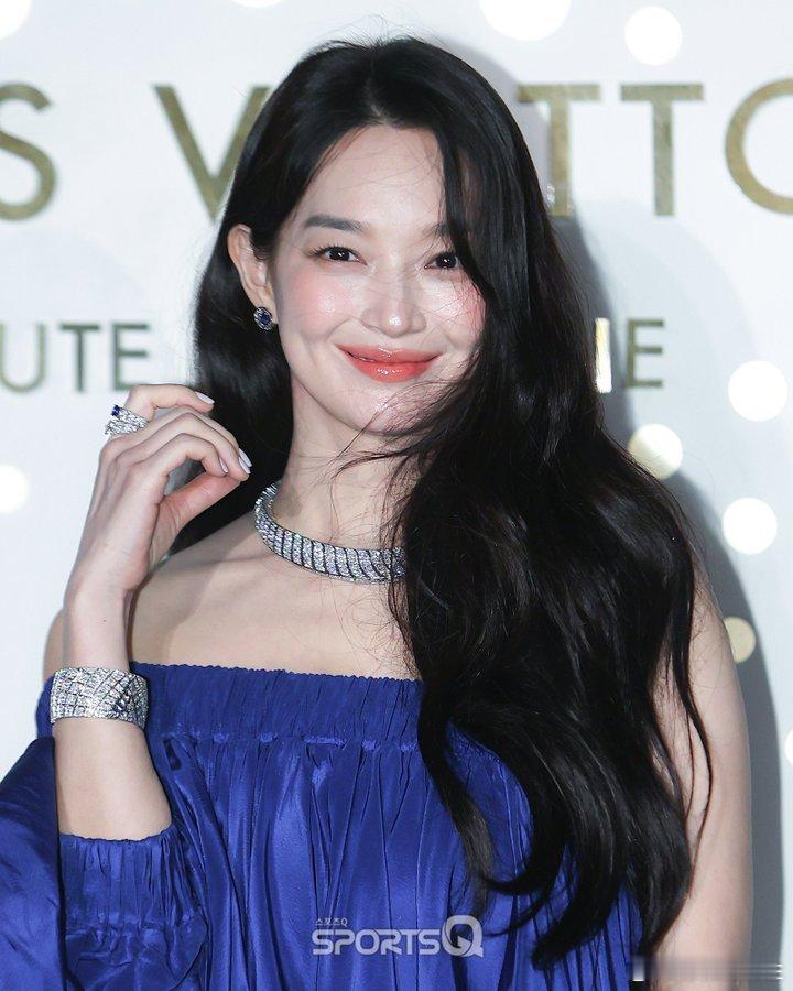 申敏儿 X  Louis Vuitton High Jewelry Region