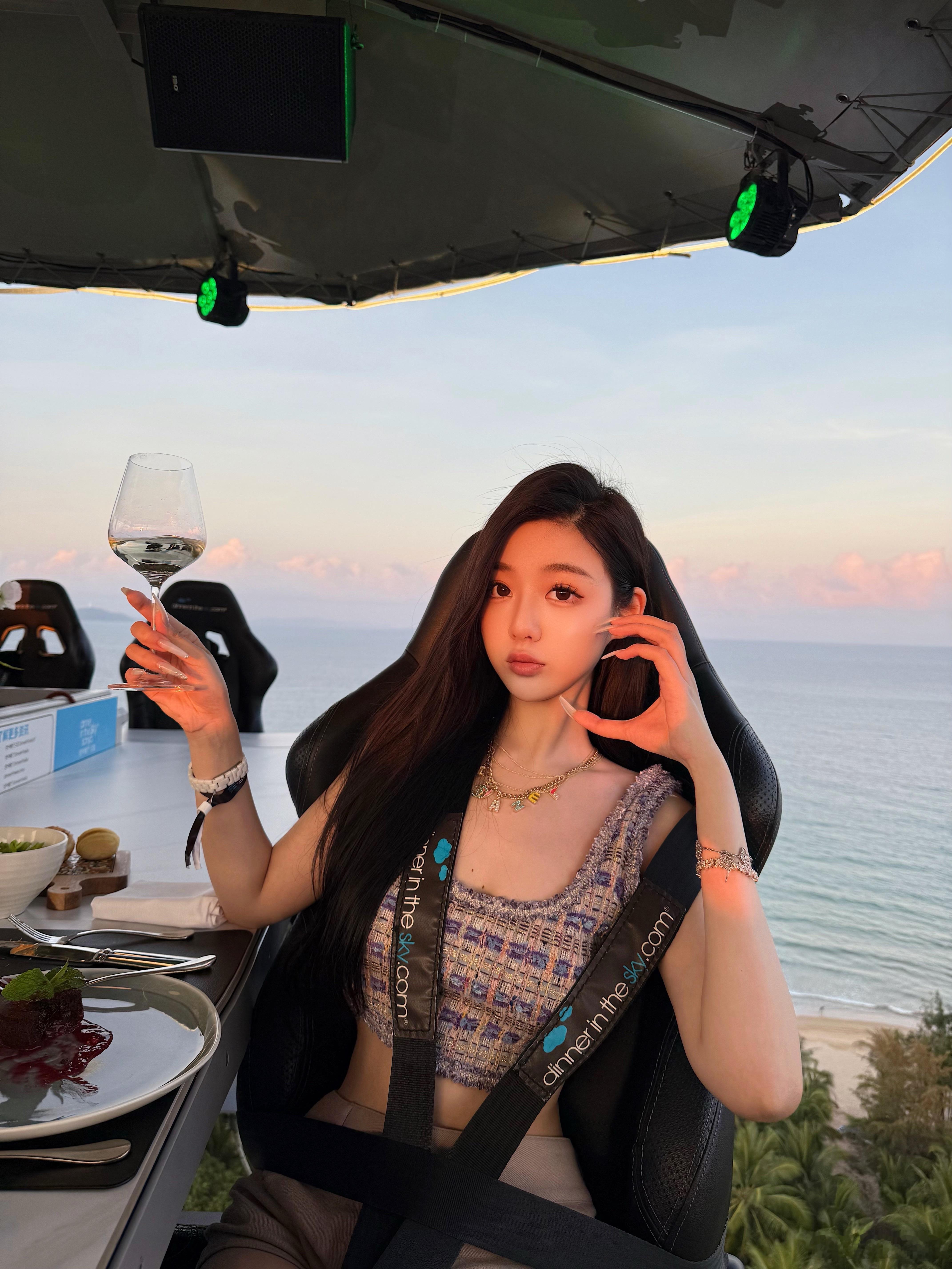 dinner in the sky🏝️☁️  ​​​