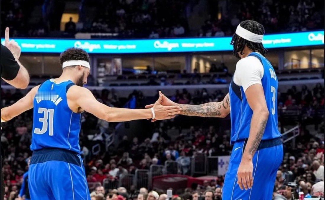 据 DALHoopsJournal 报道：达拉斯独行侠很可能会交易安东尼·戴维斯