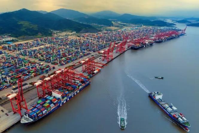 大家发现了吗？国内正迎来三大回流，信号已经很强烈了！

第一就是外贸回流的信号。