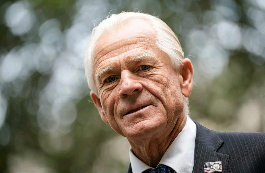 纳瓦罗摊牌！美国对华稀土玩“借米下锅”，15年脱钩梦纯属空谈
 
特朗普顾问纳瓦