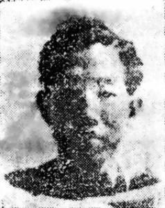 1940年，熟睡中的冯运修，突然感觉不对劲，好像是日军包围他家了。他从枕头下摸出